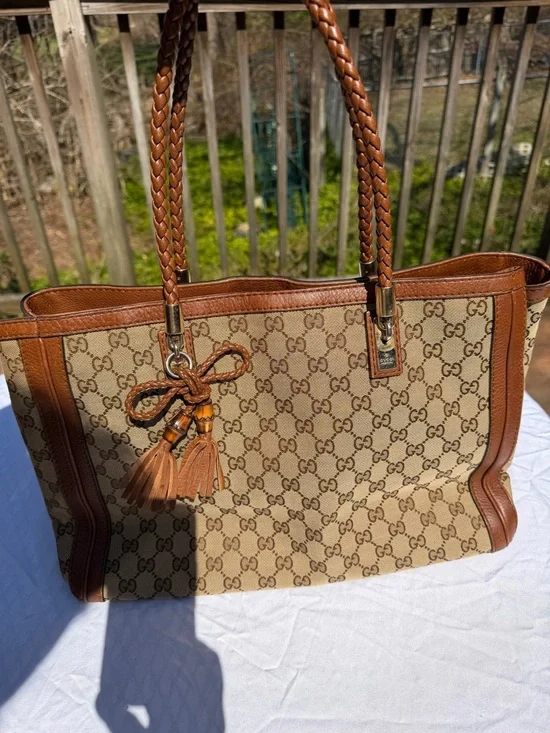Gucci Bella GG Canvas Tote - Picture 1 of 16